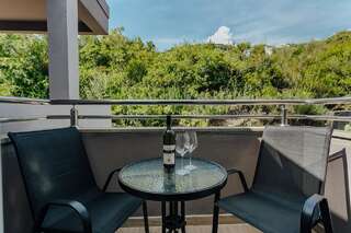 Апартаменты Apartmani Beko - Igalo Херцег-Нови Апартаменты с террасой-8